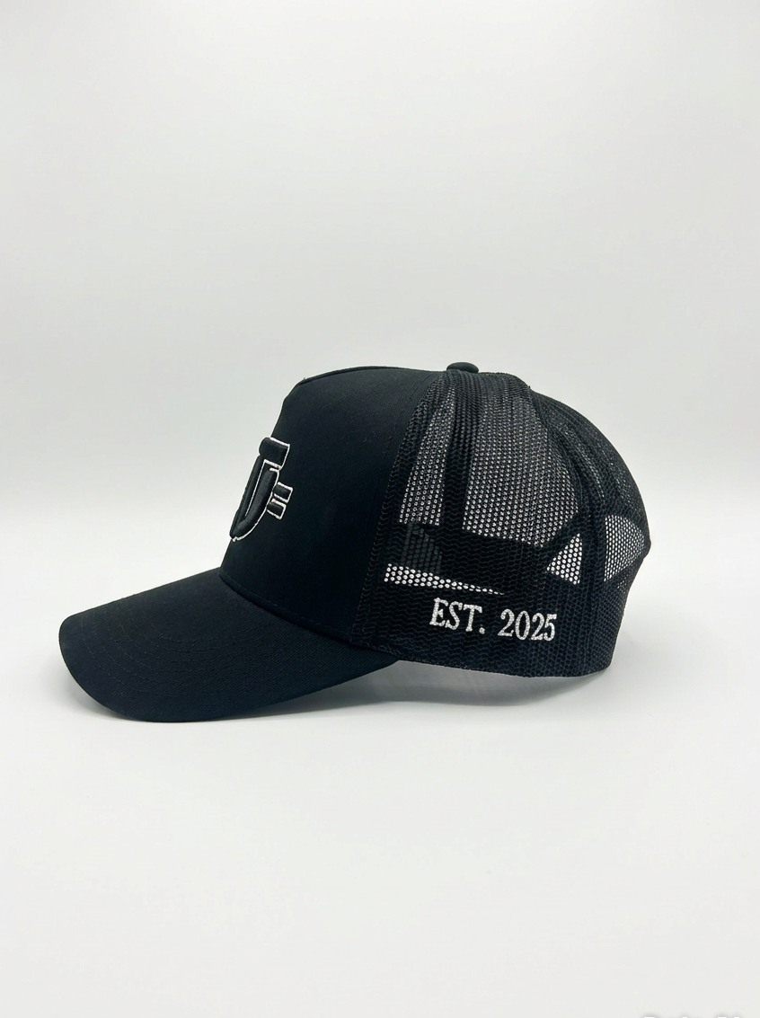 Signature Trucker Hat - Black